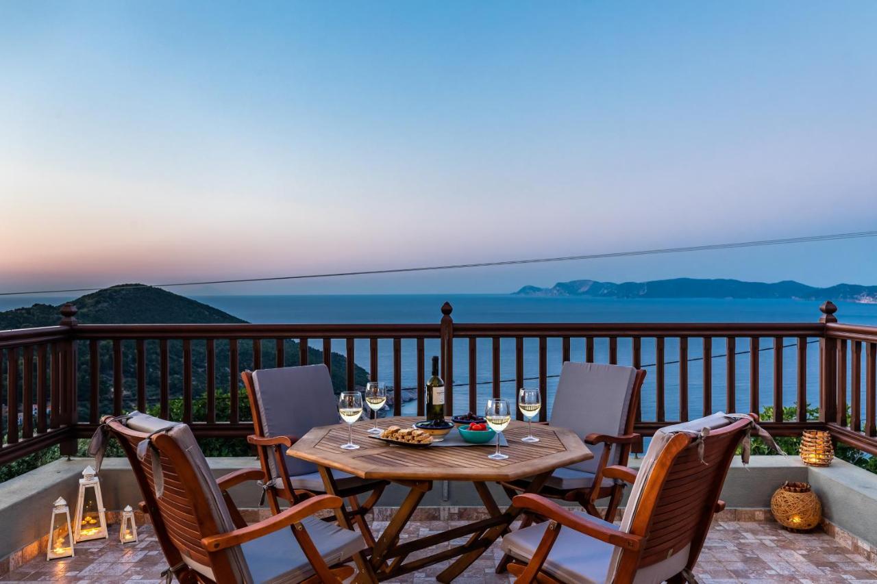 Villa Margini, Aegean Views , Pool Villa, Skopelos エクステリア 写真