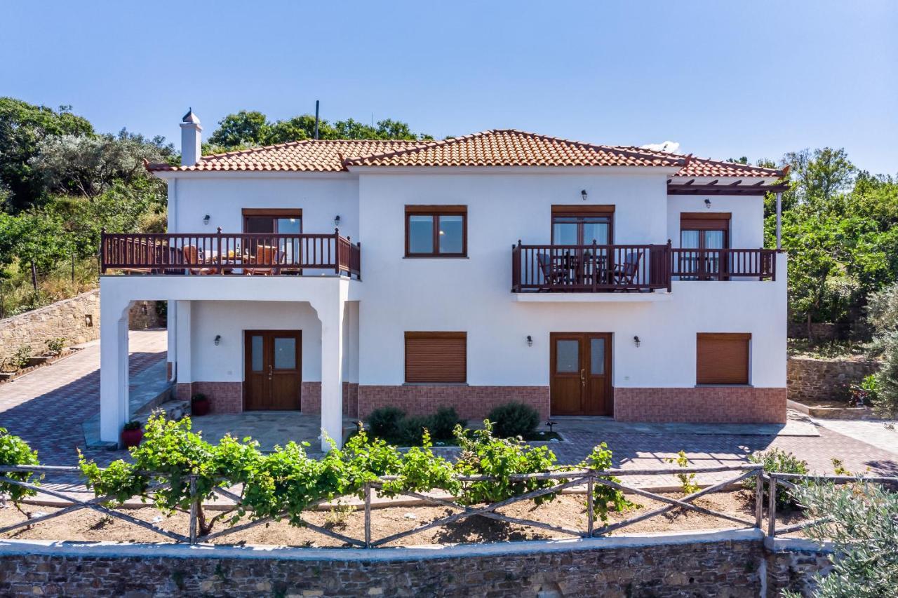 Villa Margini, Aegean Views , Pool Villa, Skopelos エクステリア 写真