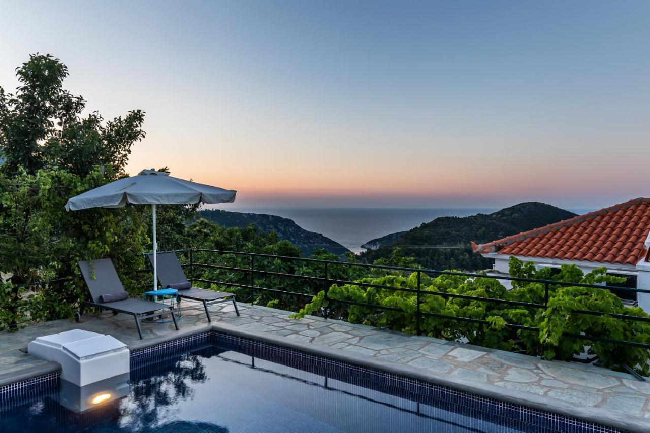 Villa Margini, Aegean Views , Pool Villa, Skopelos エクステリア 写真