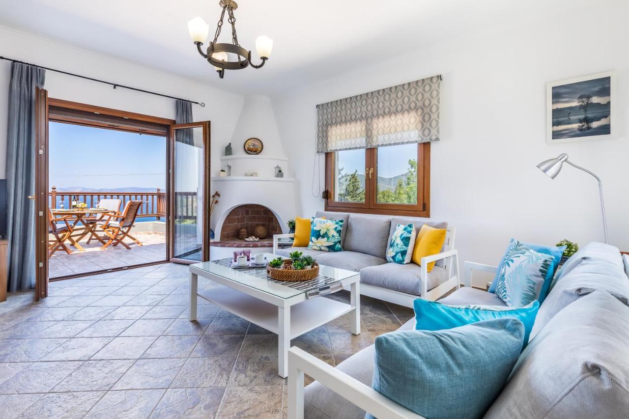 Villa Margini, Aegean Views , Pool Villa, Skopelos エクステリア 写真